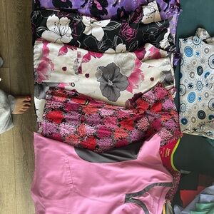 Floral and Solid Patterned Scrub 6 Tops - mix size small and medium